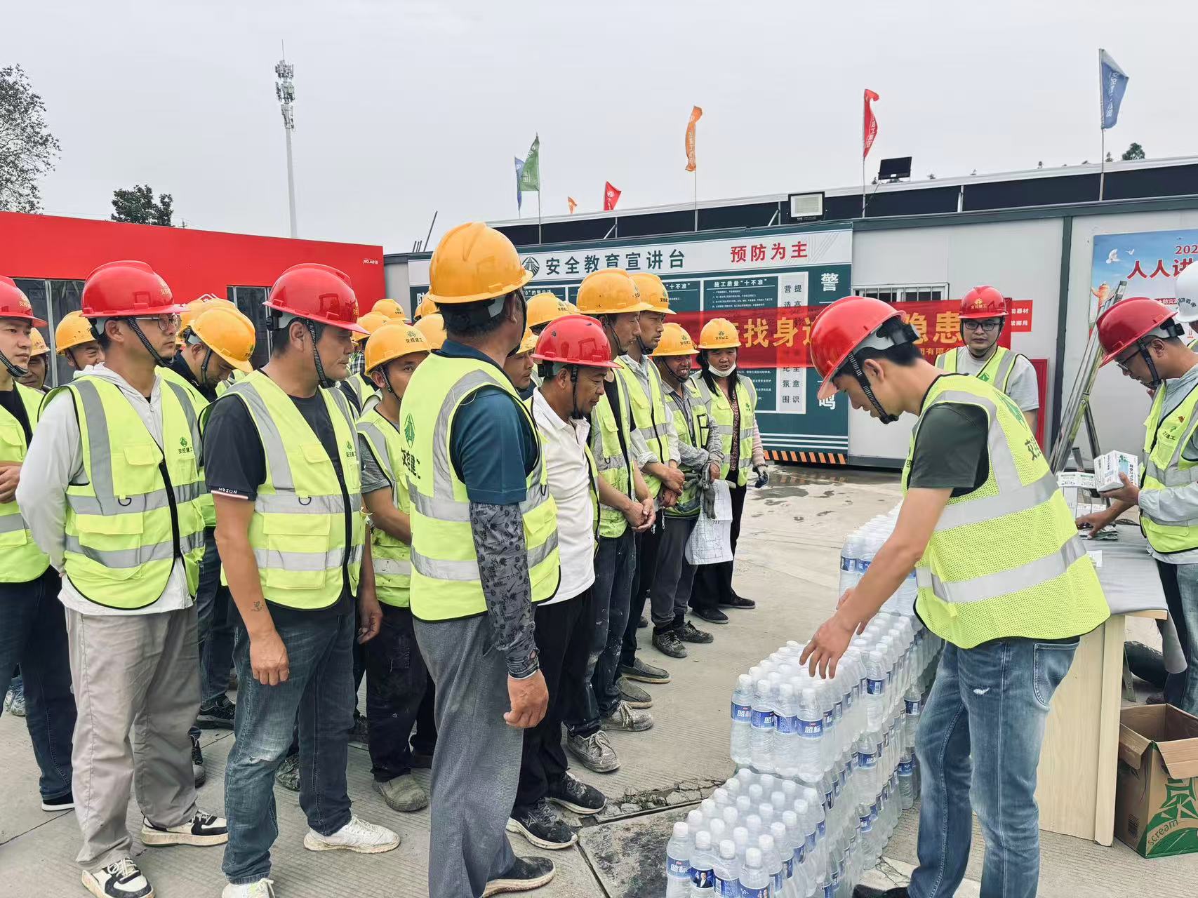 ��ϵһ�������� �ػ�ο��ů����ح������ӽ�������������Ŀ��չ���������������